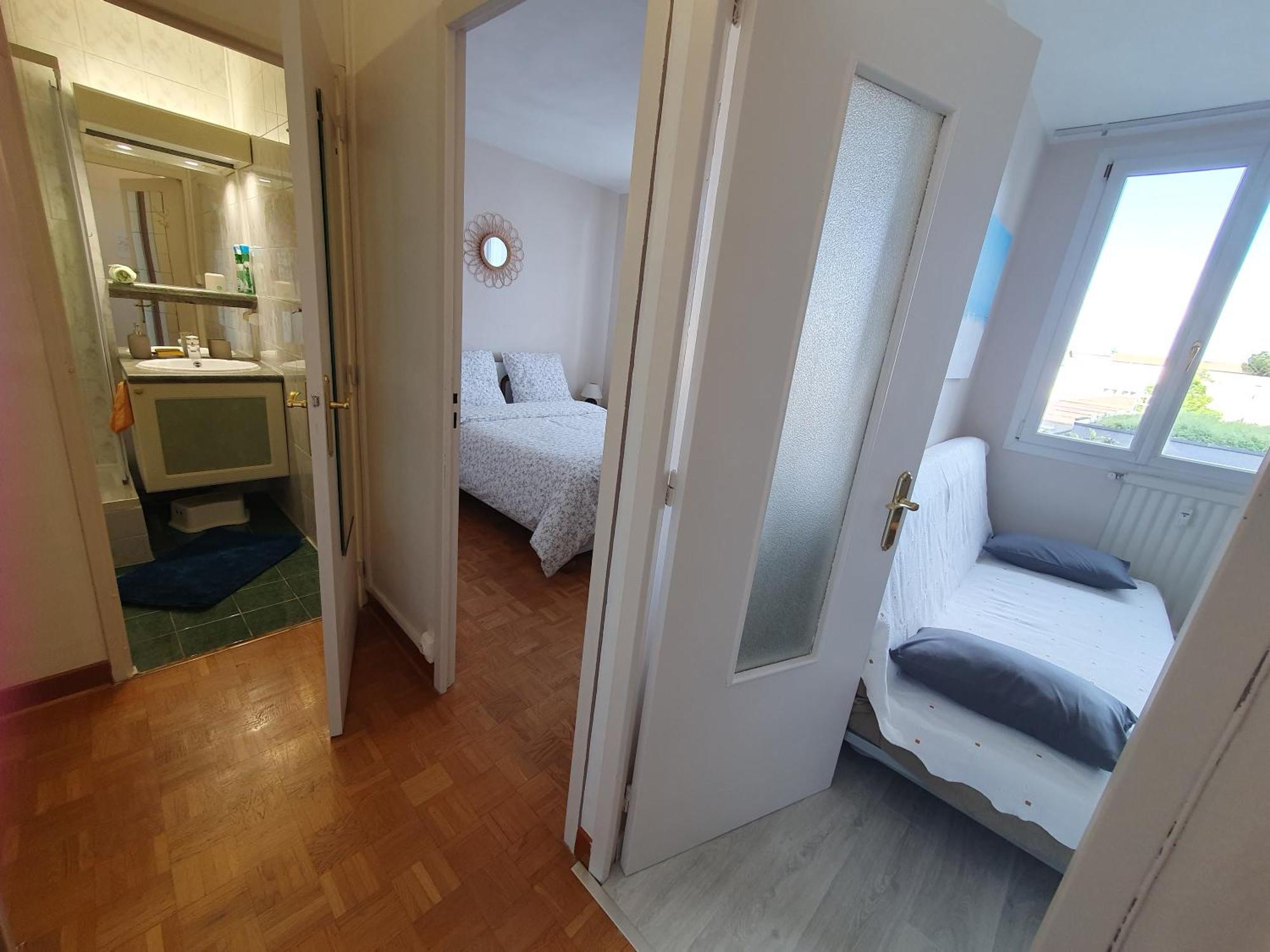 Medipole T2 Avec Un Garage Gratuit Sur Place, 16Min A Centre Ville Lyon En Metro A Villeurbanne Bagian luar foto